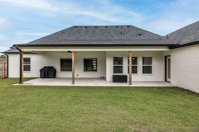 5769 S 256 Th East Ave, House other with 4 bedrooms, 3 bathrooms and null parking in Broken Arrow OK | Image 29