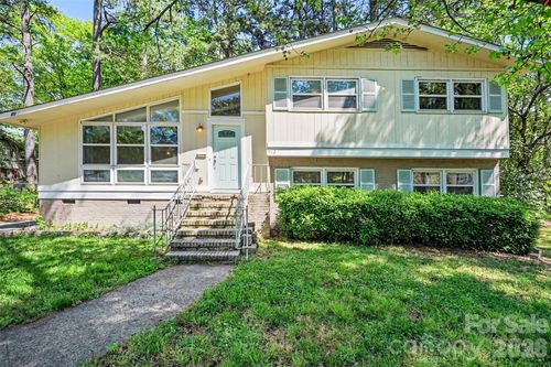 912 Bannister Pl, Charlotte, NC, 28213-5805 | Card Image