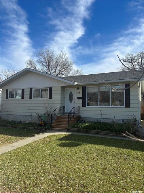 116 Souris St, Milestone, SK, S0G0A7 | Card Image