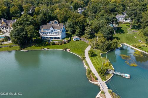 117 Meadow Rd, Riverside, CT, 06878-2521 | Card Image