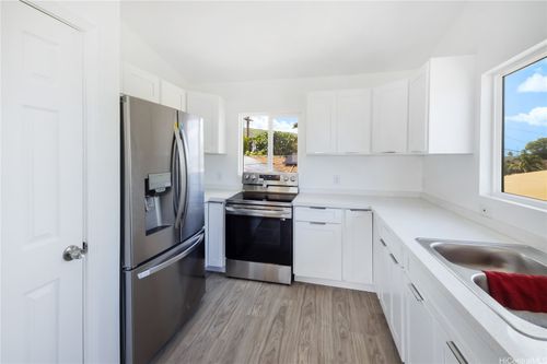 b-87-212 Holopono St, Waianae, HI, 96792-3713 | Card Image