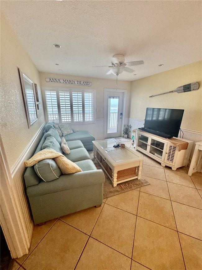 205 - 2310 Gulf Dr N, Condo with 2 bedrooms, 1 bathrooms and null parking in BRADENTON BEACH FL | Image 9