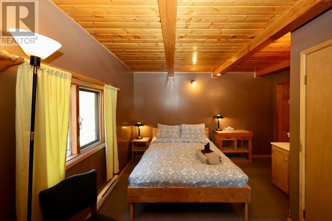 3483 Highway 95, House other with 10 bedrooms, 8 bathrooms and 20 parking in Parson BC | Image 12