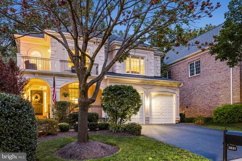 3831 Farrcroft Dr, FAIRFAX, VA, 22030-2485 | Card Image