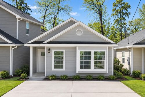 16917 Glenheath, Montgomery, TX, 77316-6716 | Card Image