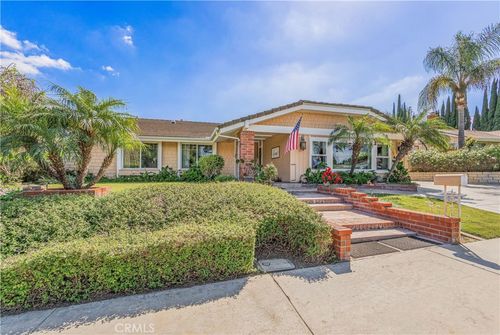 15318 Los Altos Dr, Hacienda Heights, CA, 91745-4402 | Card Image