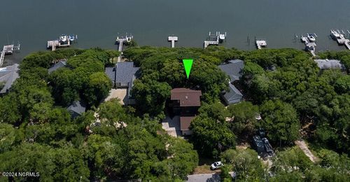 113 Hoop Pole Creek Dr, Atlantic Beach, NC, 28512-5840 | Card Image