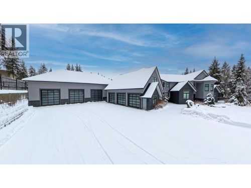 3985 Eva Pl, Prince George, BC, V2K4Z4 | Card Image