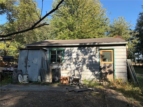 3914 Homestead Rd, Ravenna, OH, 44266-9536 | Card Image