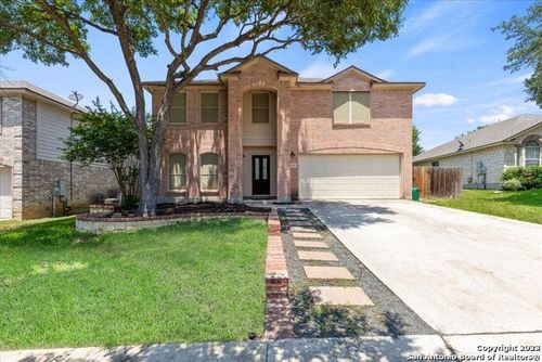 208 Valona Dr, Cibolo, TX, 78108-4235 | Card Image