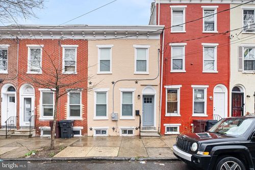 834 N Pine St, WILMINGTON, DE, 19801-4236 | Card Image