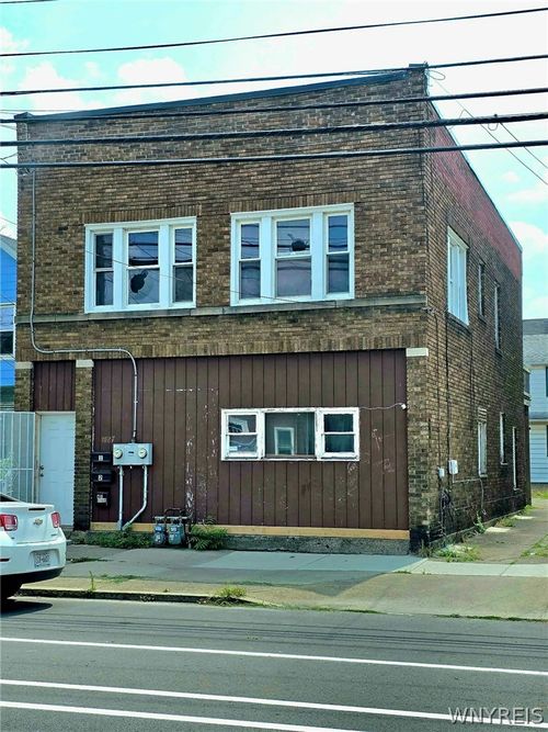 1727 Ferry Ave, Niagara Falls, NY, 14301-2227 | Card Image