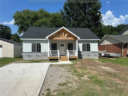 5210 Virginia Ave Se, Charleston, WV, 25304-2140 | Card Image
