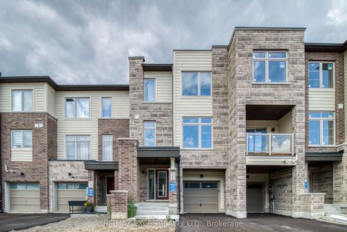 124 Solstice Cir, Newmarket, ON, L3X0L7 | Card Image