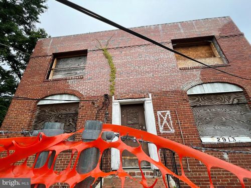 2913 30th St Se, WASHINGTON, DC, 20020-1639 | Card Image