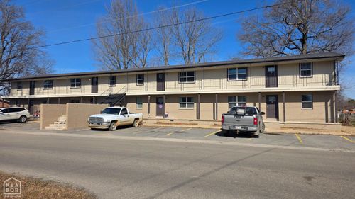 1205 W Hunt Street W, Paragould, AR, 72450 | Card Image