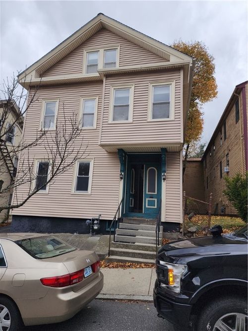 52 Calais St, Providence, RI, 02908-4940 | Card Image