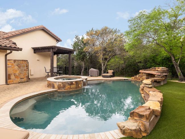 3701 Pappys Way, House other with 4 bedrooms, 5 bathrooms and 6 parking in Austin TX | Image 26