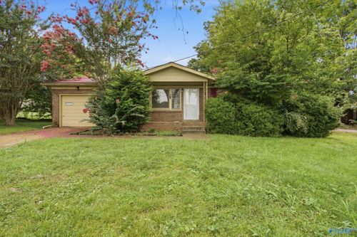 4502 Raton Blvd Nw, Huntsville, AL, 35810 | Card Image
