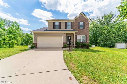6382 Stonehaven Ln, Bedford Heights, OH, 44146-3178 | Card Image
