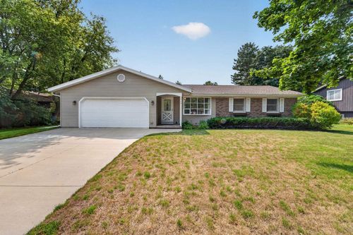 1702 N Page Street, STOUGHTON, WI, 53589 | Card Image