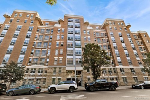 8i-1831 Madison Ave, New York, NY, 10035-2755 | Card Image