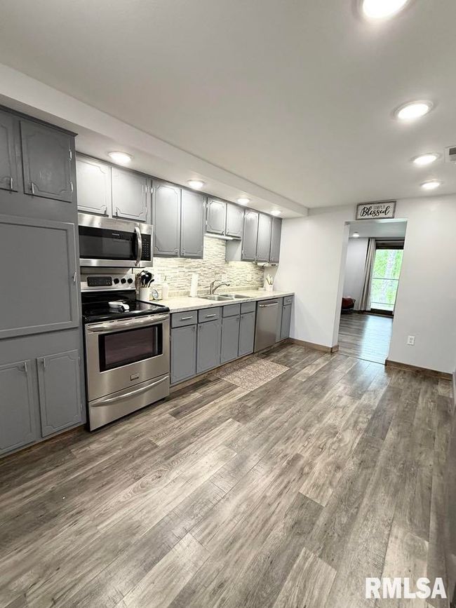 285 Twin Springs Loop, House other with 4 bedrooms, 3 bathrooms and null parking in Anna IL | Image 11