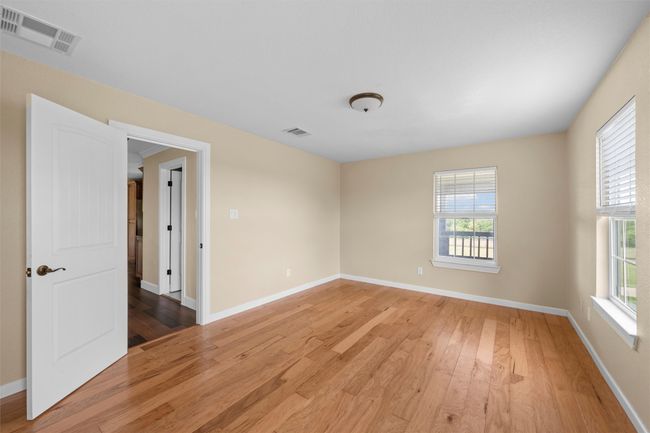 1518 Roadrunner Trl, House other with 4 bedrooms, 3 bathrooms and null parking in Riesel TX | Image 21
