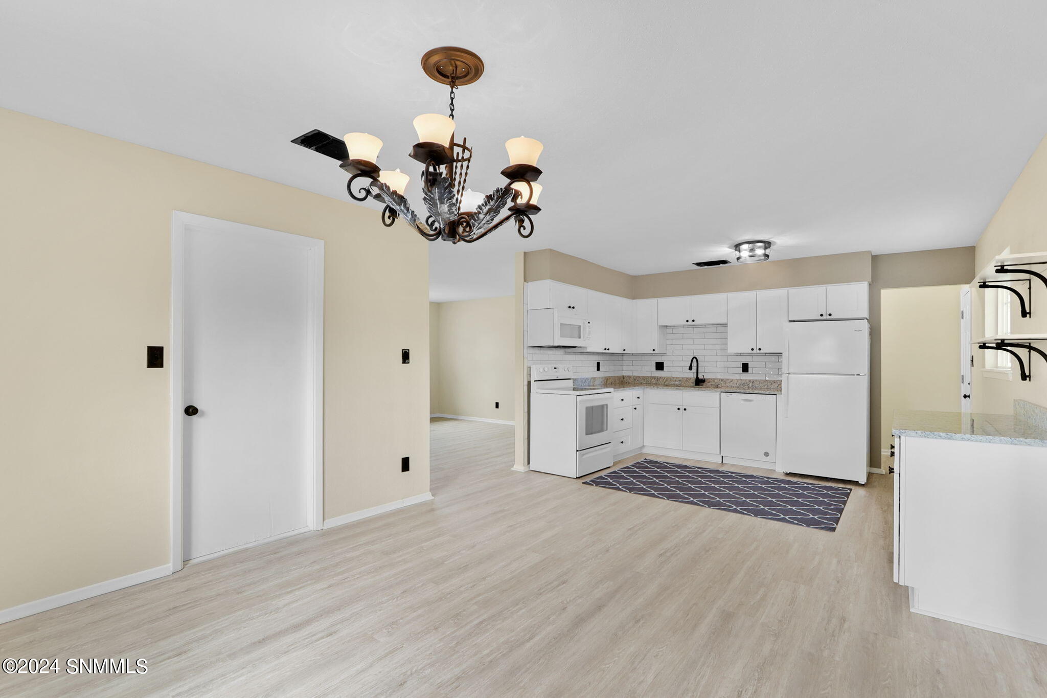 Chestnut Ave, Las Cruces, NM 88005
