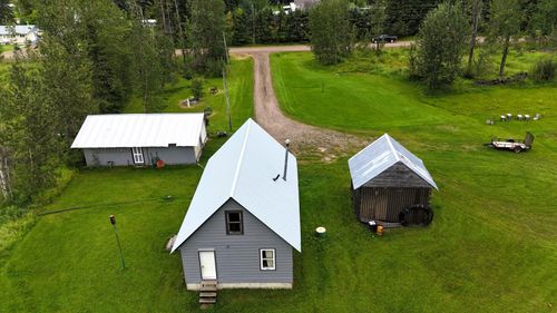 6432 17 Ave, Edson, AB, T7E1S4 | Card Image