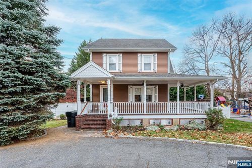 388 S Prospect Ave, Bergenfield, NJ, 07621-3336 | Card Image