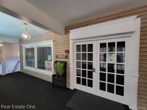 ste-6-3056 Davison Rd, Lapeer, MI, 48446-2984 | Card Image