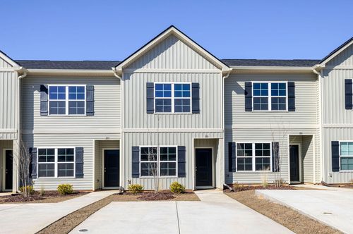 353 Bordeaux Dr, Thomson, GA, 30824-7668 | Card Image