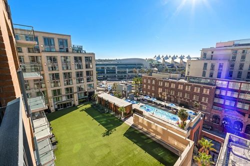 1043-207 5th Ave, San Diego, CA, 92101 | Card Image