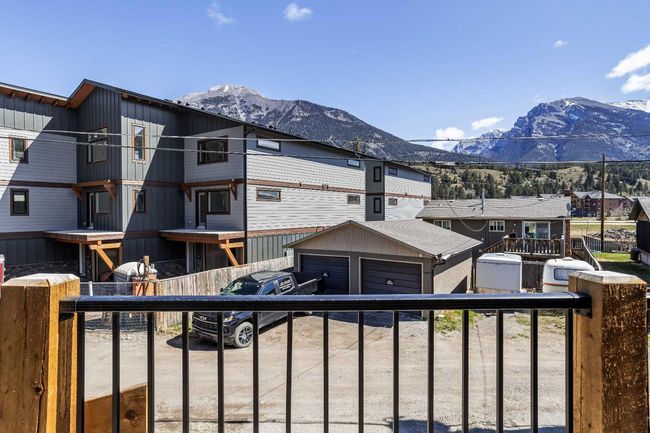 114 - 1330 1st Avenue, Townhouse with 4 bedrooms, 4 bathrooms and 2 parking in Canmore AB | Image 6