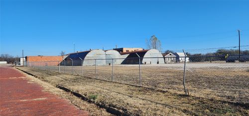 400 N Seaman St, Eastland, TX, 76448-1844 | Card Image