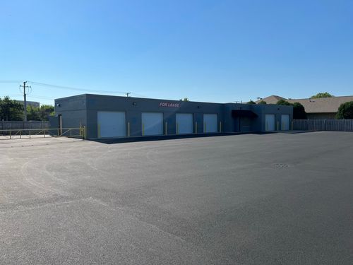 328 Barney Dr, Joliet, IL, 60435-5204 | Card Image