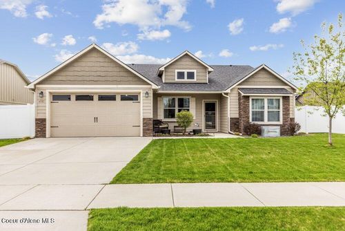 6521 W Irish Cir, Rathdrum, ID, 83858-5168 | Card Image