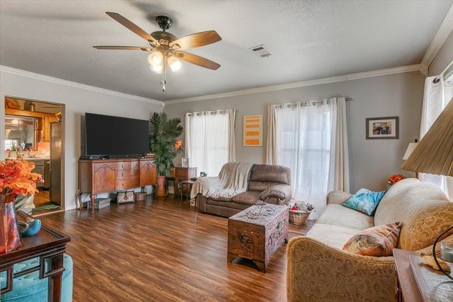 1121 18 Th St, House other with 3 bedrooms, 2 bathrooms and null parking in Orange TX | Image 6