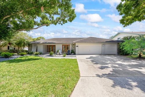 2900 Sandpiper Pl, CLEARWATER, FL, 33762-3058 | Card Image
