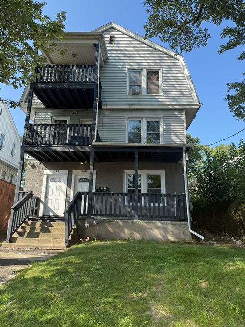 190 Westland St, Hartford, CT, 06120-1837 | Card Image
