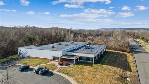 119 White Oak Dr, Berlin, CT, 06037-1638 | Card Image