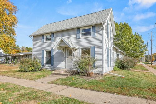 202 N Main St, New Sharon, IA, 50207-9209 | Card Image