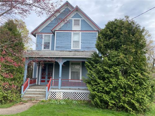 611 W Miller St, Newark, NY, 14513-1312 | Card Image