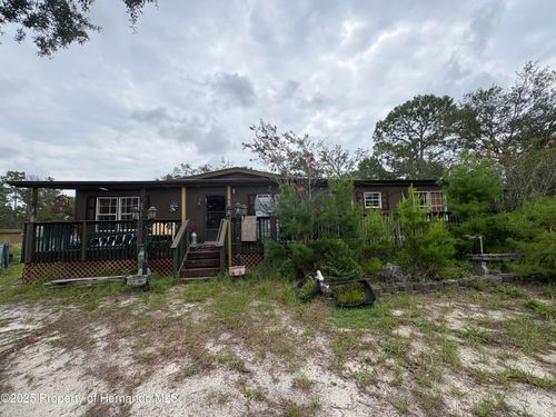12119 Seely Ln, BROOKSVILLE, FL, 34613-4723 | Card Image