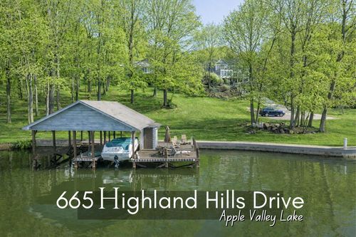 665 Highland Hills Dr, Howard, OH, 43028-9436 | Card Image