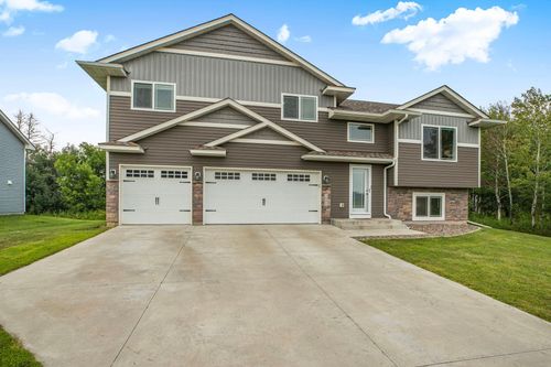 1008 Nelson Ave, Mora, MN, 55051-6852 | Card Image