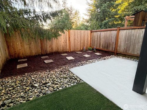 224 Raybird Ave, Granite Falls, WA, 98252-8600 | Card Image