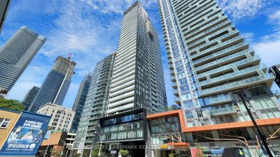 403 - 28 Wellesley St E, Condo with 1 bedrooms, 1 bathrooms and null parking in Toronto ON | Image 3