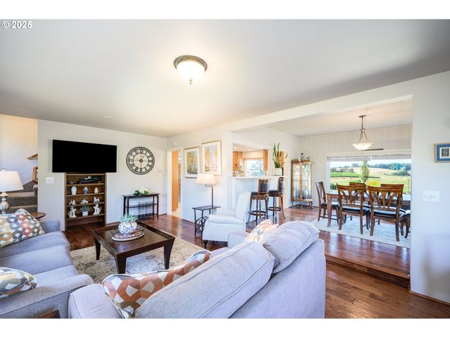 11795 Ne Finn Hill Loop, House other with 3 bedrooms, 2 bathrooms and 3 parking in Carlton OR | Image 23